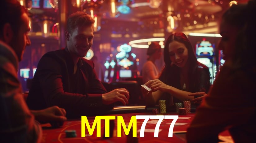 Escena dinámica inspirada en casino con iluminación MTM777, cartas, fichas e íconos de juegos digitales en un espacio moderno de juegos.